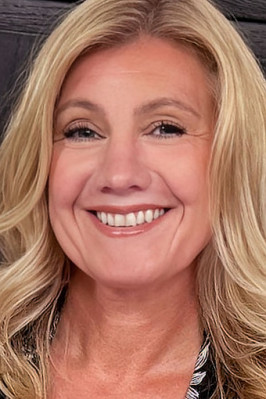 Sapphire Rose from HOTMILFSFUCK